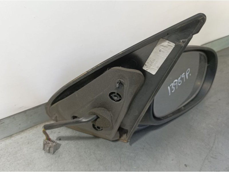 Recambio de retrovisor derecho para nissan almera (n16/e) acenta referencia OEM IAM K6301BN2MA  ELECTRICO/TOCADO 3 CABLES