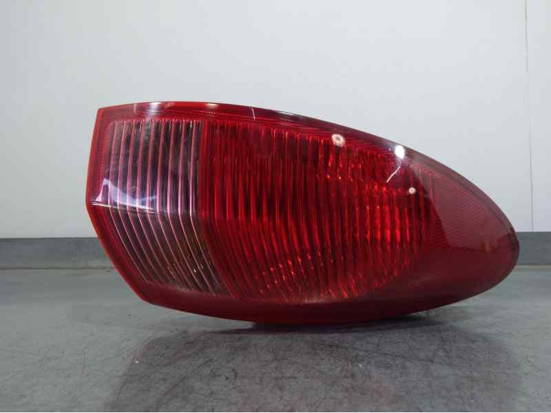 Recambio de piloto trasero derecho para alfa romeo 147 (190) impresion referencia OEM IAM 46556349  EXTERIOR