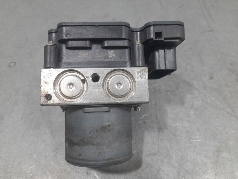Recambio de abs para opel astra k (b16) 1.4 turbo (68) referencia OEM IAM 39120571  