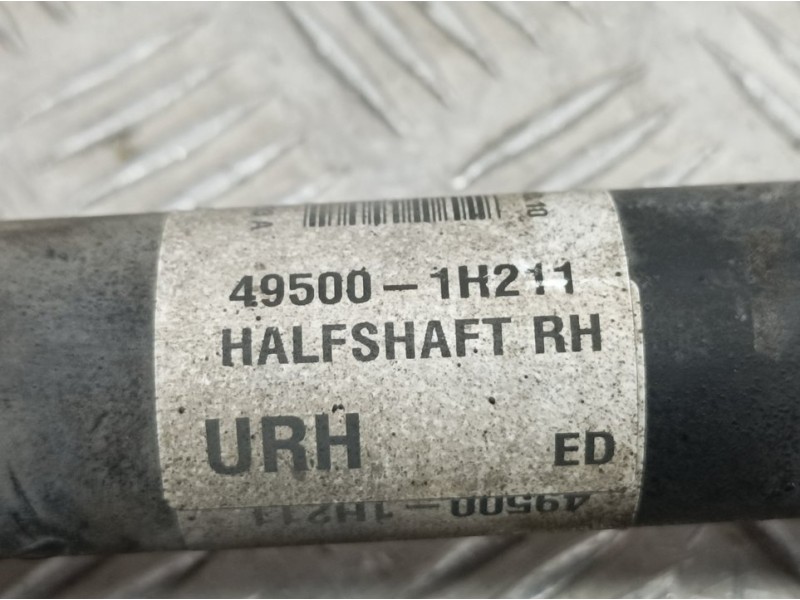 Recambio de transmision delantera derecha para kia pro_cee´d drive referencia OEM IAM 495001H211  