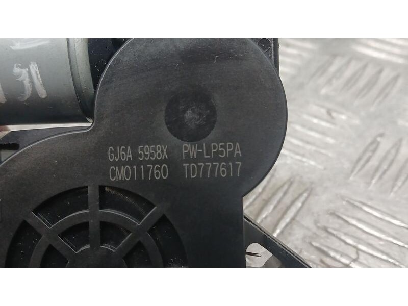 Recambio de motor elevalunas trasero derecho para mazda 6 berlina (gg) 2.0 crtd active referencia OEM IAM GJ6A5958X 6 PINS CM011