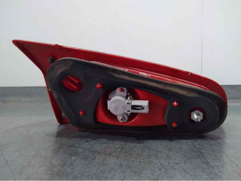 Recambio de piloto trasero derecho para alfa romeo 147 (190) impresion referencia OEM IAM 60693791  INTERIOR