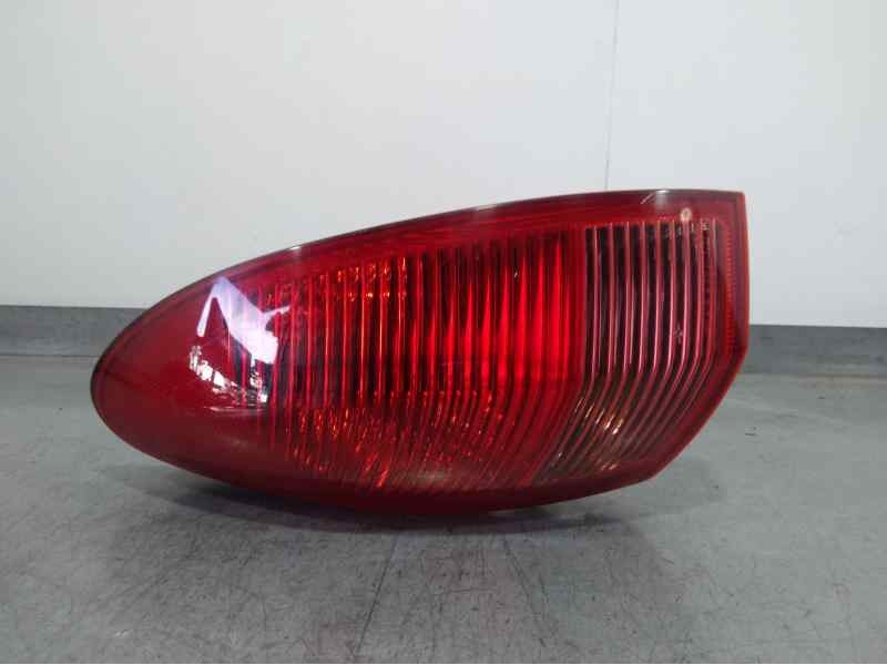 Recambio de piloto trasero izquierdo para alfa romeo 147 (190) impresion referencia OEM IAM 46556347  EXTERIOR