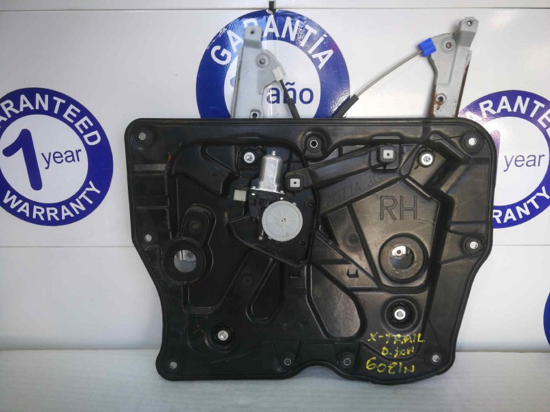 Recambio de elevalunas delantero derecho para nissan x-trail (t31) le referencia OEM IAM 2621004300  6 PINS