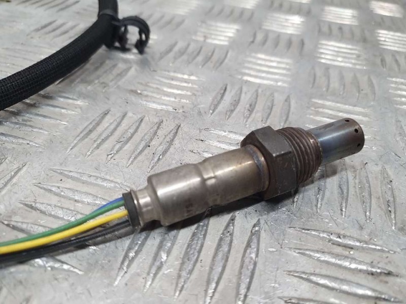 Recambio de sonda lambda para peugeot 5008 gt line 1.5 hdi 130 cv referencia OEM IAM 9830288780 0281008064 BOSCH