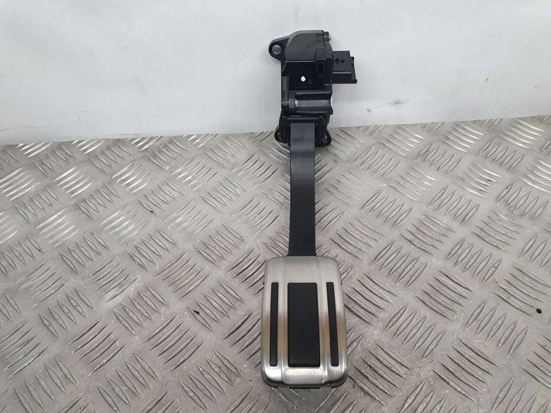Recambio de potenciometro pedal para peugeot 5008 gt line 1.5 hdi 130 cv referencia OEM IAM 9836042080 028075500G 