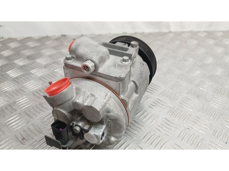 Recambio de compresor aire acondicionado para seat ibiza (6l1) stella referencia OEM IAM 6Q0820803D DENSO 447220812
