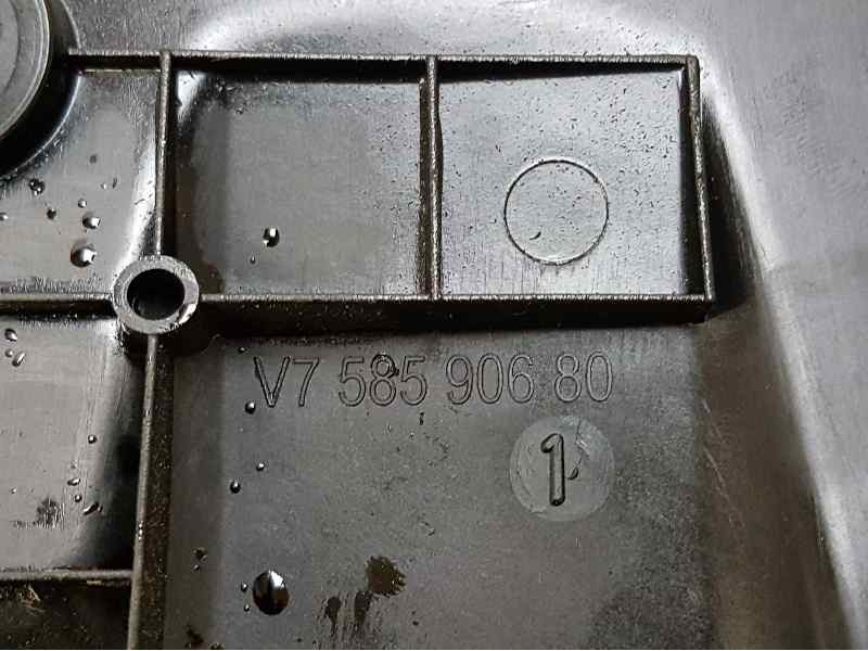 Recambio de tapa motor para peugeot 207 cc básico referencia OEM IAM V758590680  