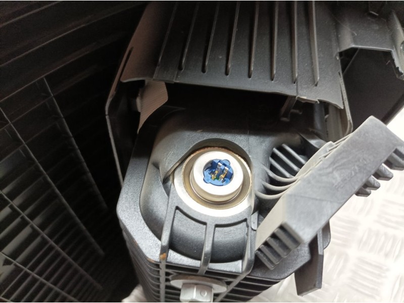 Recambio de kit airbag para renault master kombi l2h2 3,5t referencia OEM IAM 985701757R  CON PRETENSORES , SIN SALPICADERO