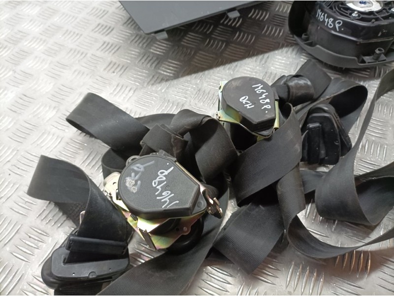 Recambio de kit airbag para renault master kombi l2h2 3,5t referencia OEM IAM 985701757R  CON PRETENSORES , SIN SALPICADERO