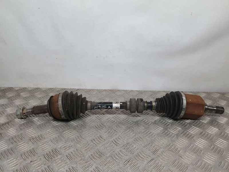 Recambio de transmision delantera izquierda para nissan qashqai (j11) acenta referencia OEM IAM 10411943  