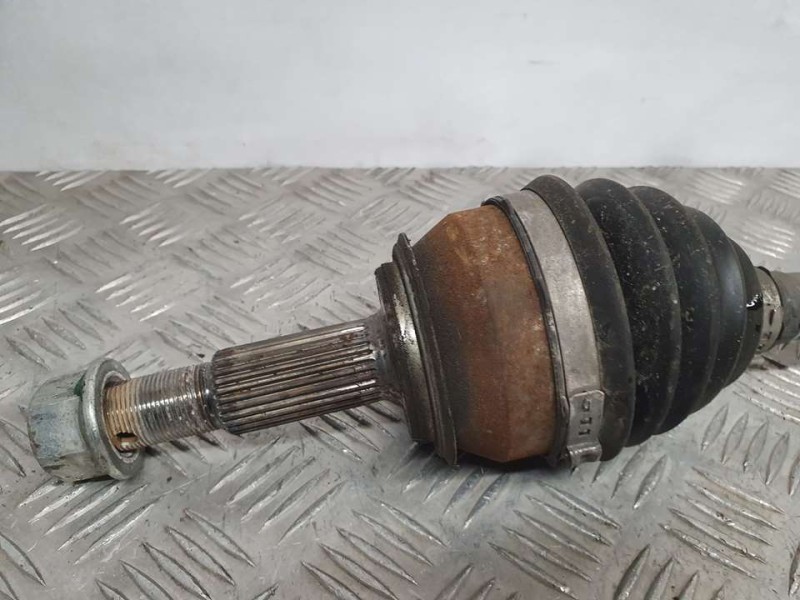 Recambio de transmision delantera izquierda para nissan qashqai (j11) acenta referencia OEM IAM 10411943  