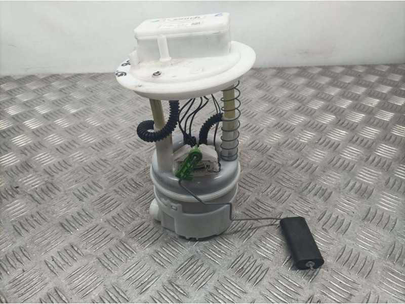 Recambio de aforador para dacia sandero confort referencia OEM IAM 172028107R 100130995AA TI AUTOMOTIVE