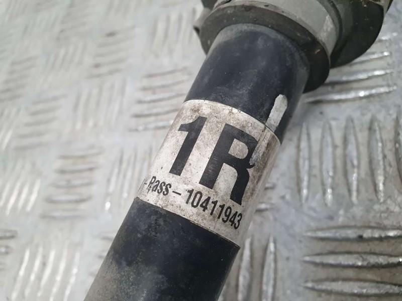 Recambio de transmision delantera izquierda para nissan qashqai (j11) acenta referencia OEM IAM 10411943  