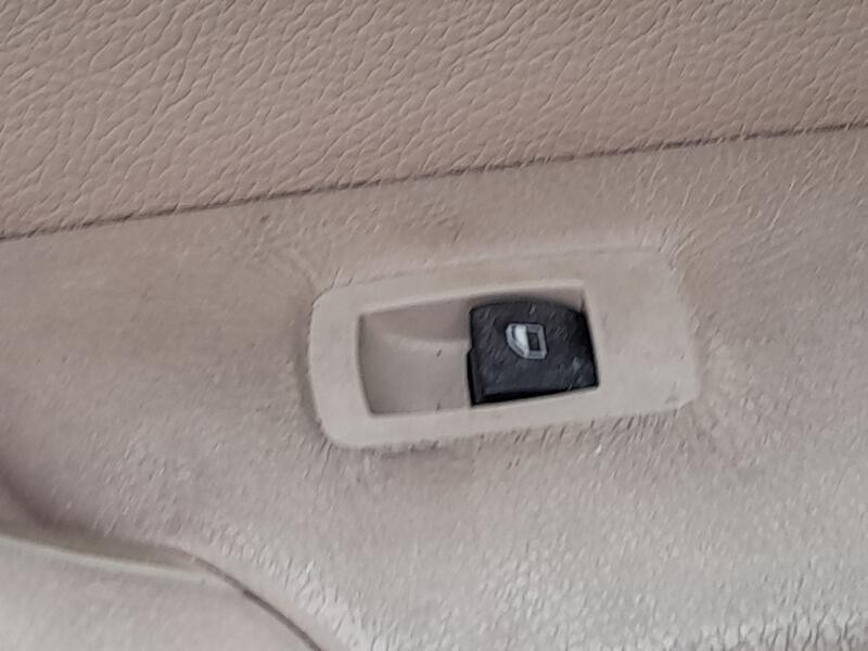 Recambio de mando elevalunas delantero derecho para bmw x5 (e70) 3.0 d referencia OEM IAM 61316945874  