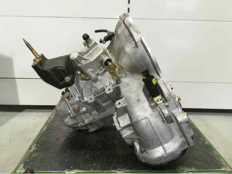 Recambio de caja cambios para daewoo nubira berlina se referencia OEM IAM DP019953 BM0372 5VELOCIDADES