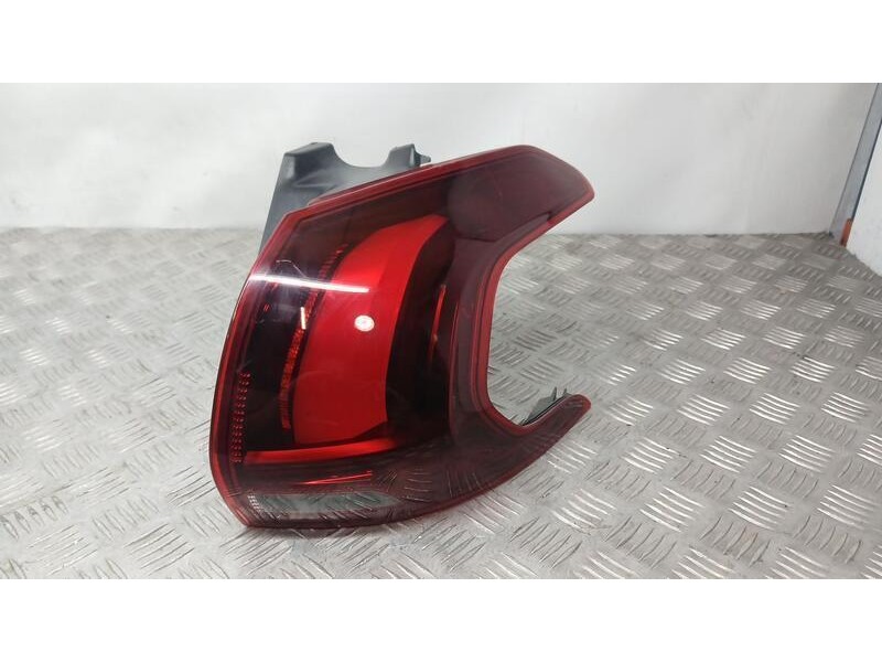 Recambio de piloto trasero derecho para peugeot 2008 (--.2013) active referencia OEM IAM 9826730380 EXTERIOR ROZADO 