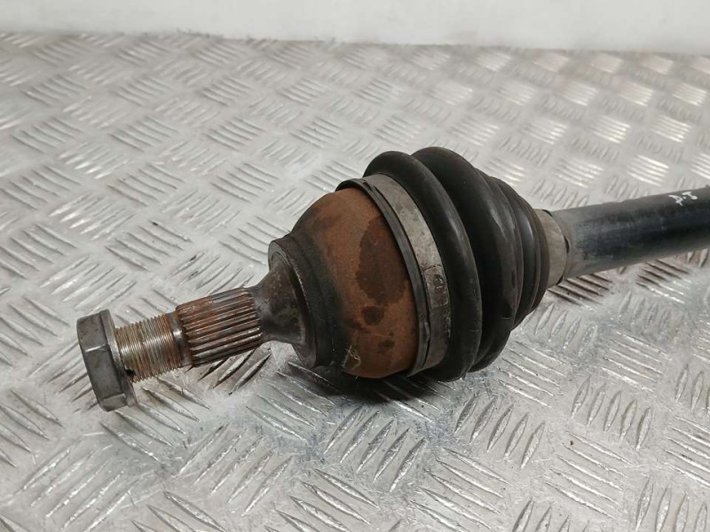 Recambio de transmision delantera izquierda para peugeot 208 style referencia OEM IAM 9656125280  