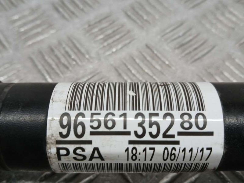 Recambio de transmision delantera izquierda para peugeot 208 style referencia OEM IAM 9656125280  