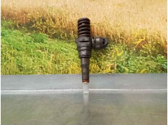 INYECTOR 038130073AG 0414720215 BOSCH