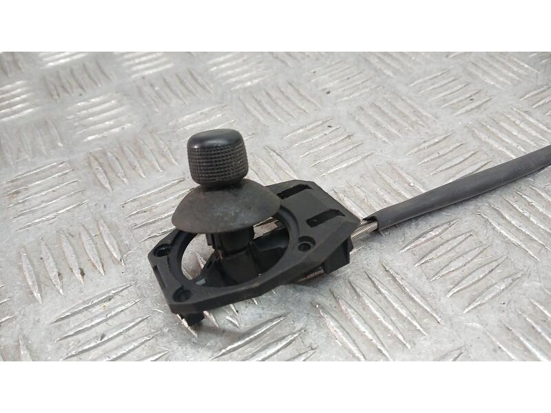 Recambio de retrovisor derecho para seat ibiza (6l1) stella referencia OEM IAM 6L1857502H C/ MANDO ROZADO 