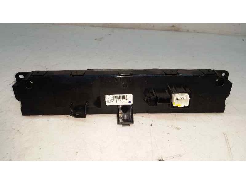 Recambio de pantalla multifuncion para mazda 6 lim. (gh) 2.0 crtd 140cv active (4-ptas.) referencia OEM IAM BGAL1  