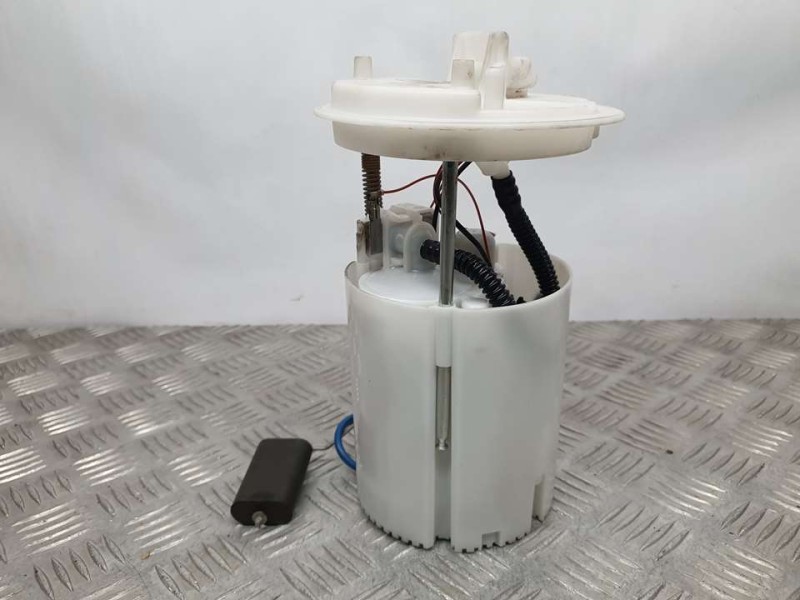 Recambio de aforador para opel corsa e selective referencia OEM IAM 13436579 0580200292 BOSCH