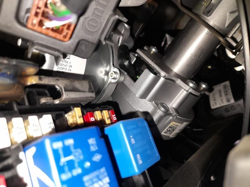 Recambio de columna direccion para renault clio v (b7_) tce 90 (b7mt) referencia OEM IAM 488105296R  