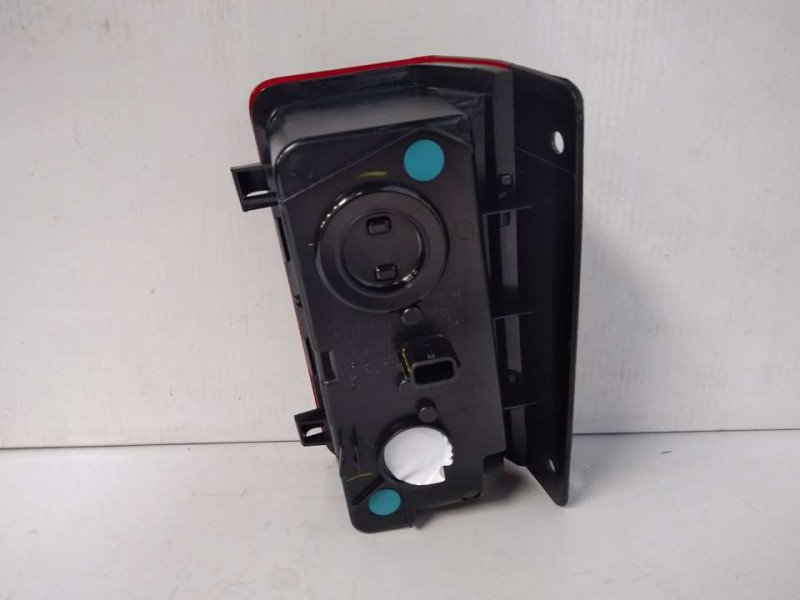 Recambio de piloto marcha atras para renault trafic furgón referencia OEM IAM TRASERO DERECHO PVP 72,60 TRASERO DERECHO