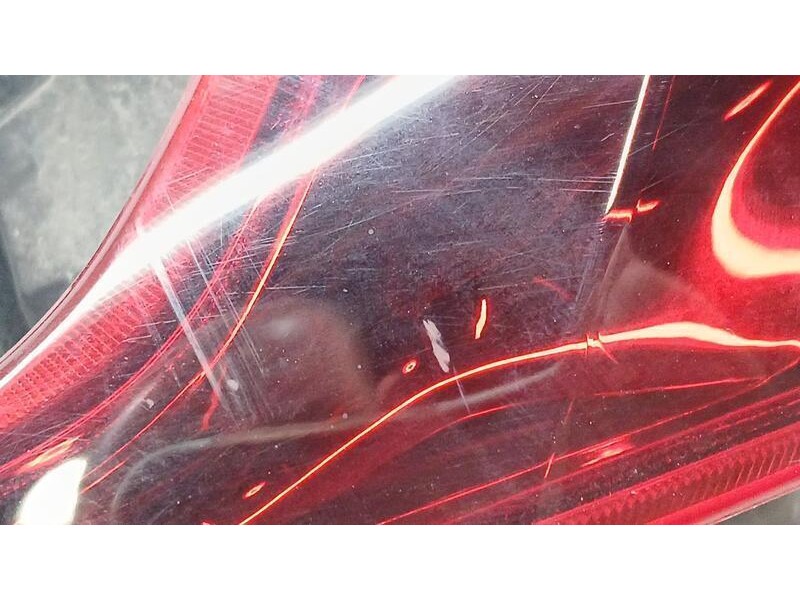 Recambio de piloto trasero izquierdo para peugeot 2008 (--.2013) active referencia OEM IAM 9826730480 EXTERIOR ROZADO 