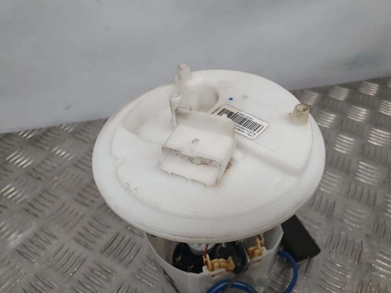 Recambio de aforador para opel corsa e selective referencia OEM IAM 13436579 0580200292 BOSCH