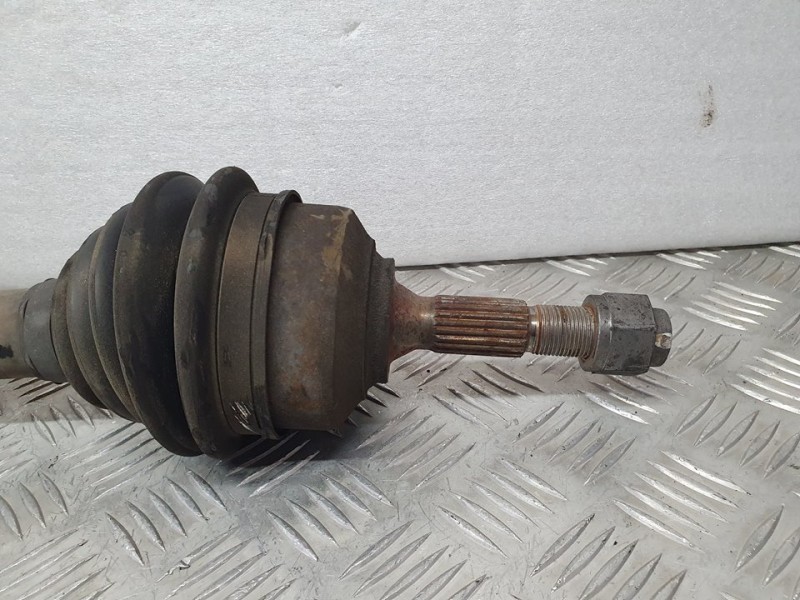 Recambio de transmision delantera izquierda para citroën ds3 special edition referencia OEM IAM 9686025580 8NN96 1477928