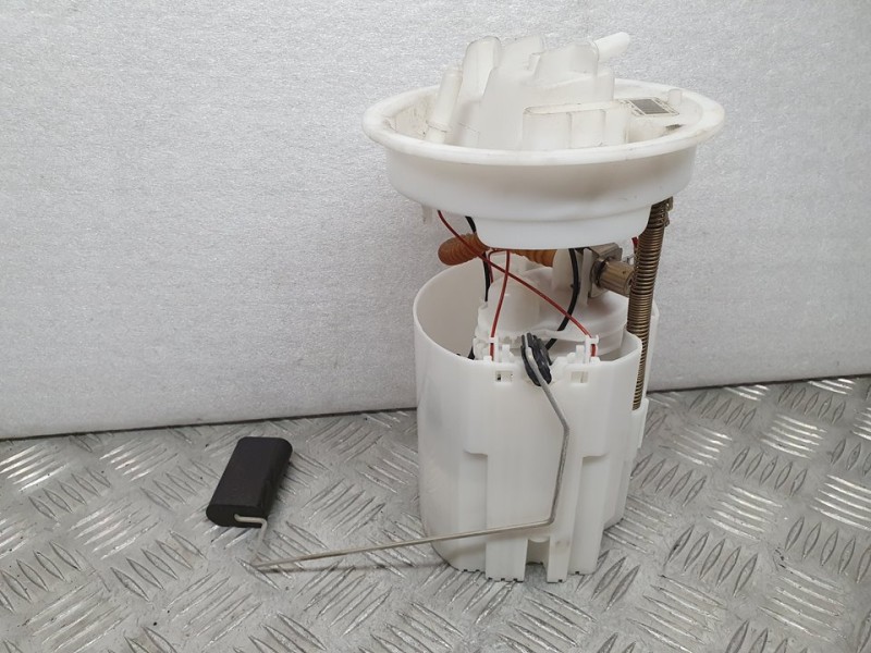 Recambio de aforador para ford c-max titanium referencia OEM IAM BV619H307JA  