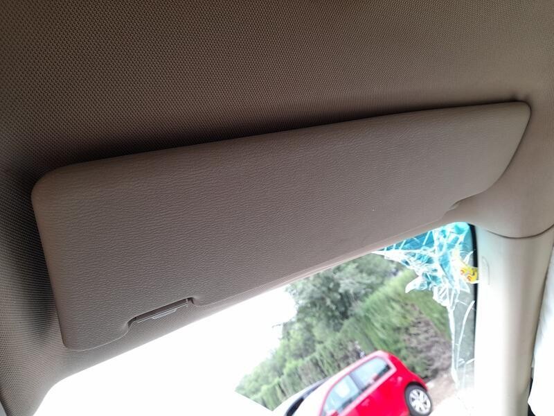 Recambio de parasol derecho para bmw x5 (e70) 3.0 d referencia OEM IAM 51166966142  