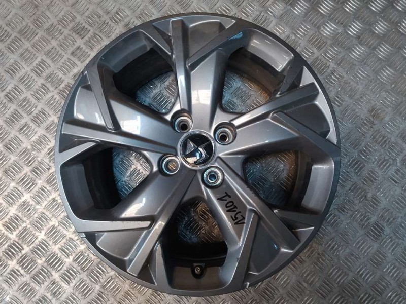 Recambio de llanta para ds 3 style referencia OEM IAM 65X17 4 TORN ET 32 ALUMINIO 
