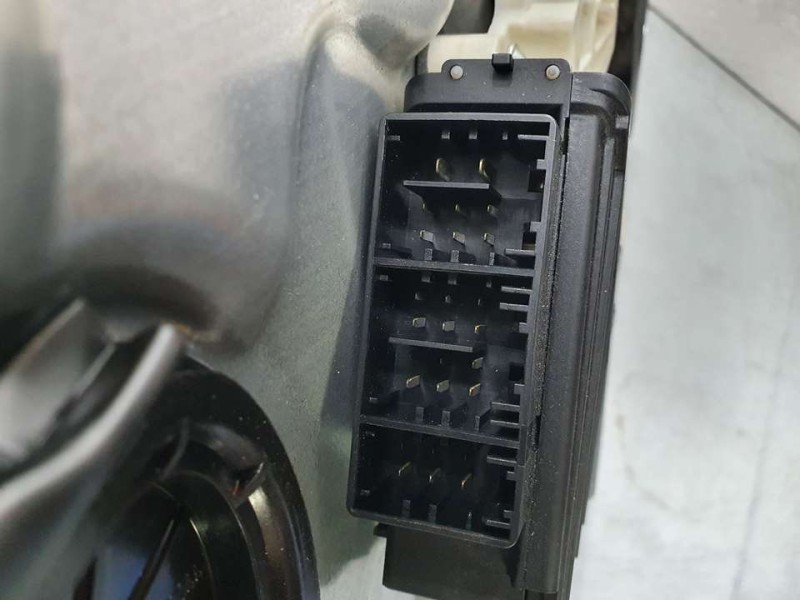 Recambio de elevalunas delantero derecho para seat cordoba berlina (6l2) signo/a referencia OEM IAM 6L483752DJ 993161103 