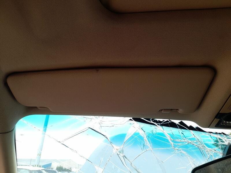 Recambio de parasol izquierdo para bmw x5 (e70) 3.0 d referencia OEM IAM 51166966141  
