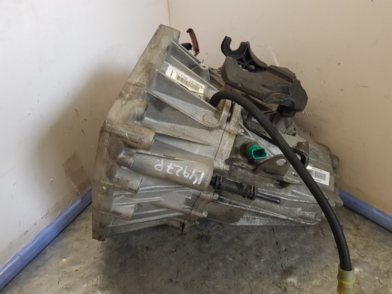 Recambio de caja cambios para renault scenic iii dynamique referencia OEM IAM TL4036 011446 6VELOCIDADES