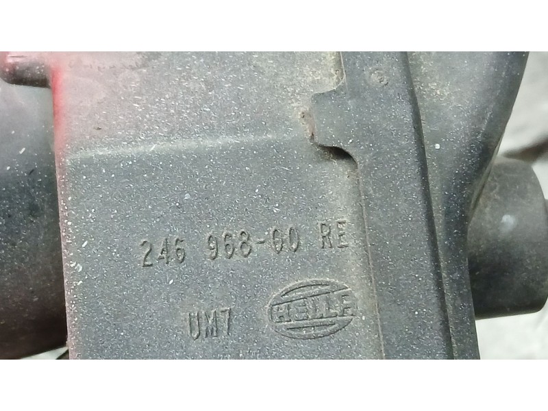 Recambio de faro antiniebla derecho para audi a3 (8p1) 1.9 tdi referencia OEM IAM 8P0941700A HELLA 24696800RE