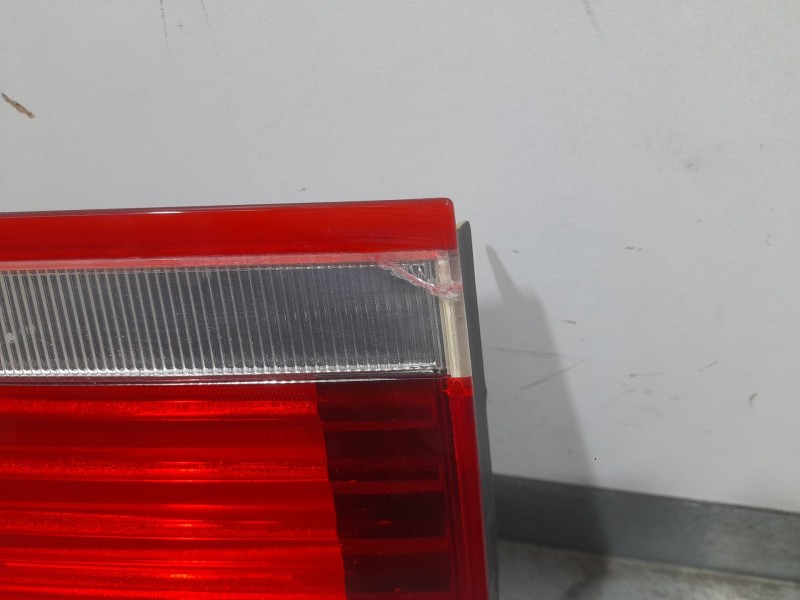 Recambio de piloto trasero derecho interior para bmw x5 (e70) 3.0 d referencia OEM IAM 7200822  