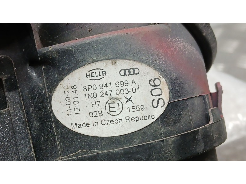 Recambio de faro antiniebla izquierdo para audi a3 (8p1) 1.9 tdi referencia OEM IAM 8P0941699A HELLA 1N024700301