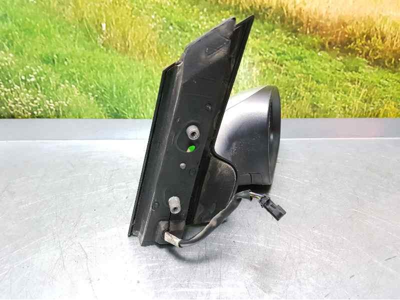 Recambio de retrovisor derecho para seat altea (5p1) arena referencia OEM IAM  5 CABLES ELECTRICO/ CARCASA ROTA