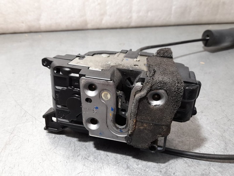 Recambio de cerradura puerta delantera derecha para renault scenic iii dynamique referencia OEM IAM 805020007R  4 PINS