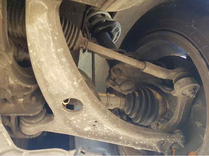 Recambio de brazo suspension inferior delantero derecho para volkswagen passat berlina (3c2) highline referencia OEM IAM 3C04071