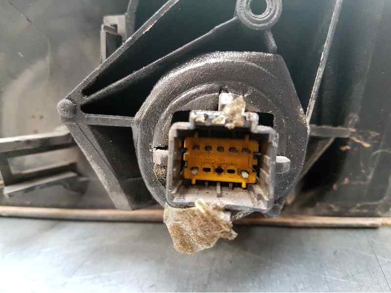 Recambio de retrovisor derecho para renault megane ii berlina 5p dynamique referencia OEM IAM  7 PINS ELECTRICO