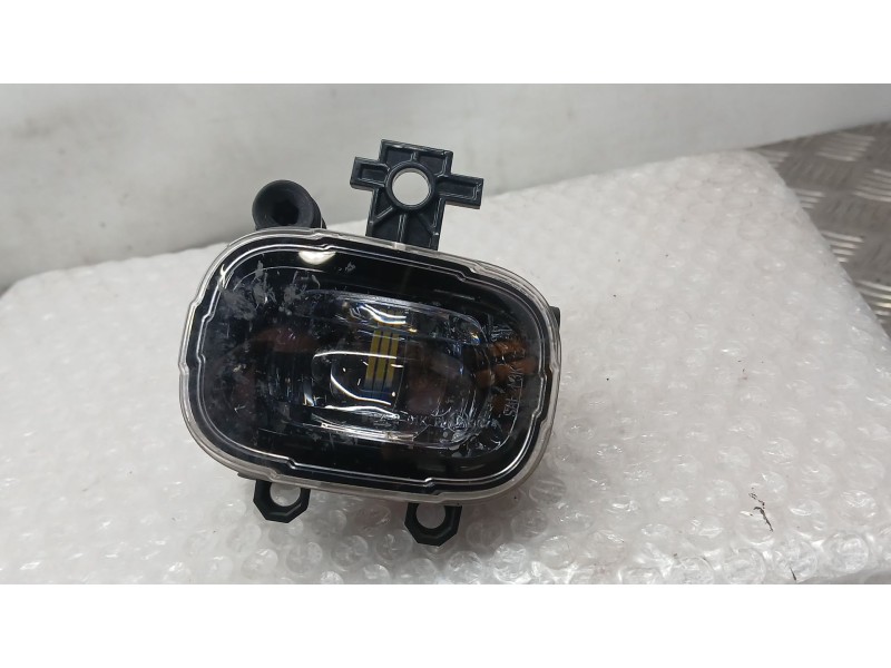 Recambio de faro antiniebla izquierdo para renault clio v (b7_) tce 90 (b7mt) referencia OEM IAM 261550862R HELLA 1NL2500TB139