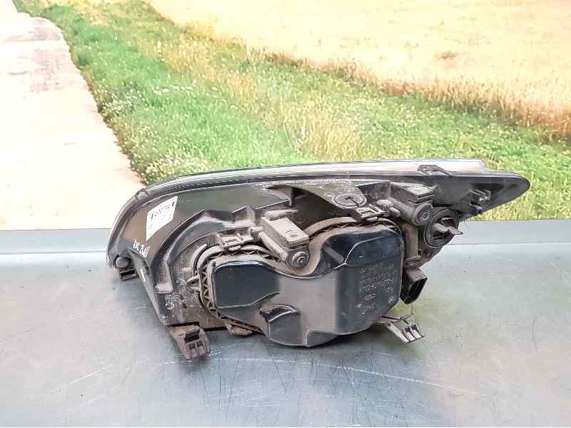 Recambio de faro derecho para ford focus lim. (cb4) trend referencia OEM IAM 4M5113099AD  