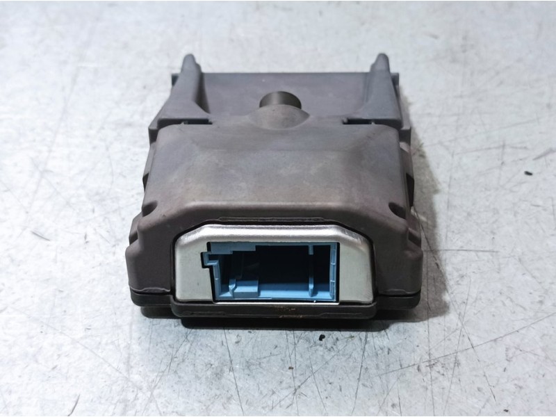 Recambio de camara para citroën c3 elle referencia OEM IAM 9836729680 95947P01PAM TRW