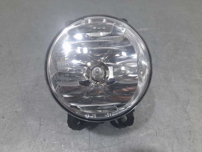 Recambio de faro antiniebla izquierdo para dacia sandero iii 1.0 tce 90 referencia OEM IAM 261500097R  