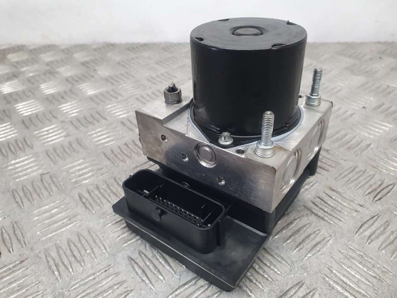 Recambio de abs para audi a1 (8x) ambition referencia OEM IAM 6R0614517Q 0265239009 BOSCH